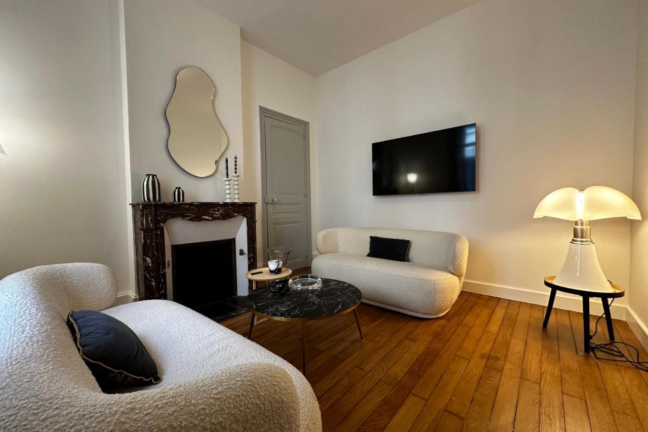 Villa In The Beautiful Districts Of Tours A "Particular" With Great Comfort Exterior foto