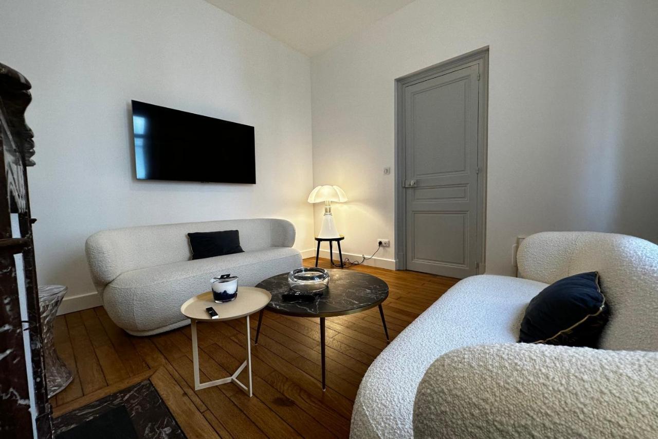 Villa In The Beautiful Districts Of Tours A "Particular" With Great Comfort Exterior foto